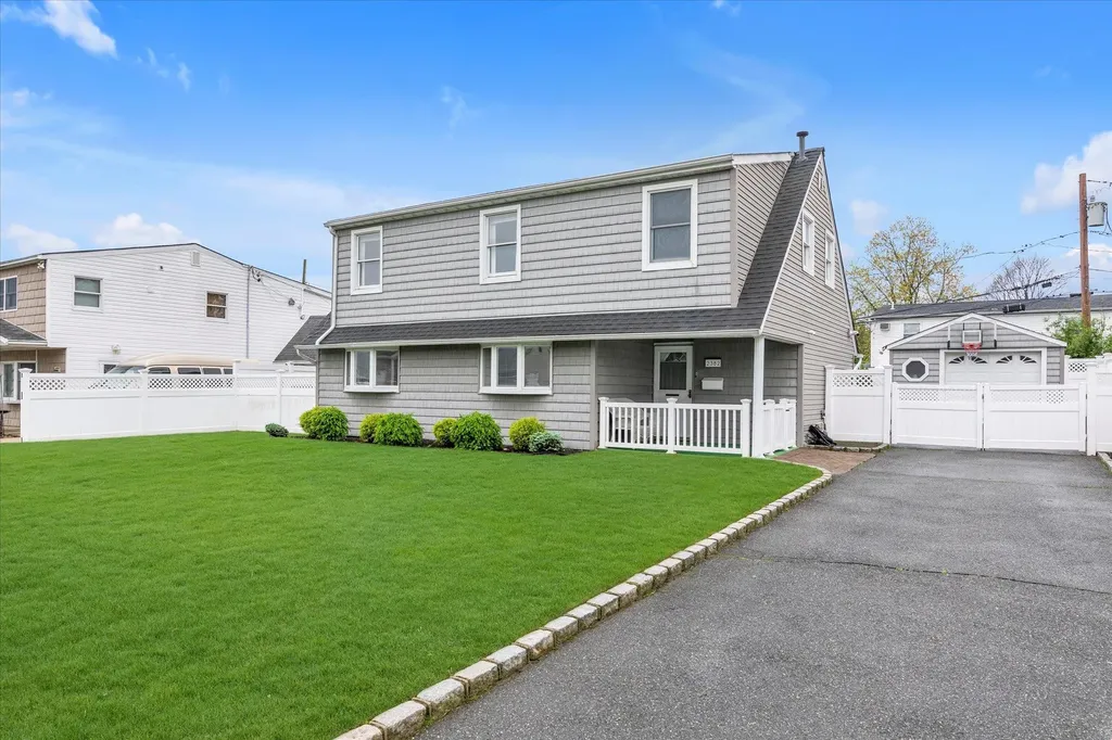 2382 Cooper Drive East Meadow NY 11554