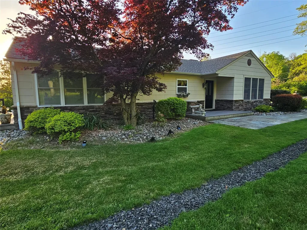 13 Old Quaker Hill Road Monroe NY 10950