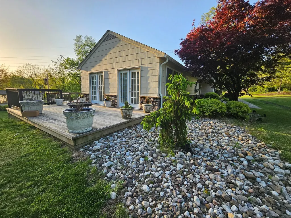 13 Old Quaker Hill Road Monroe NY 10950