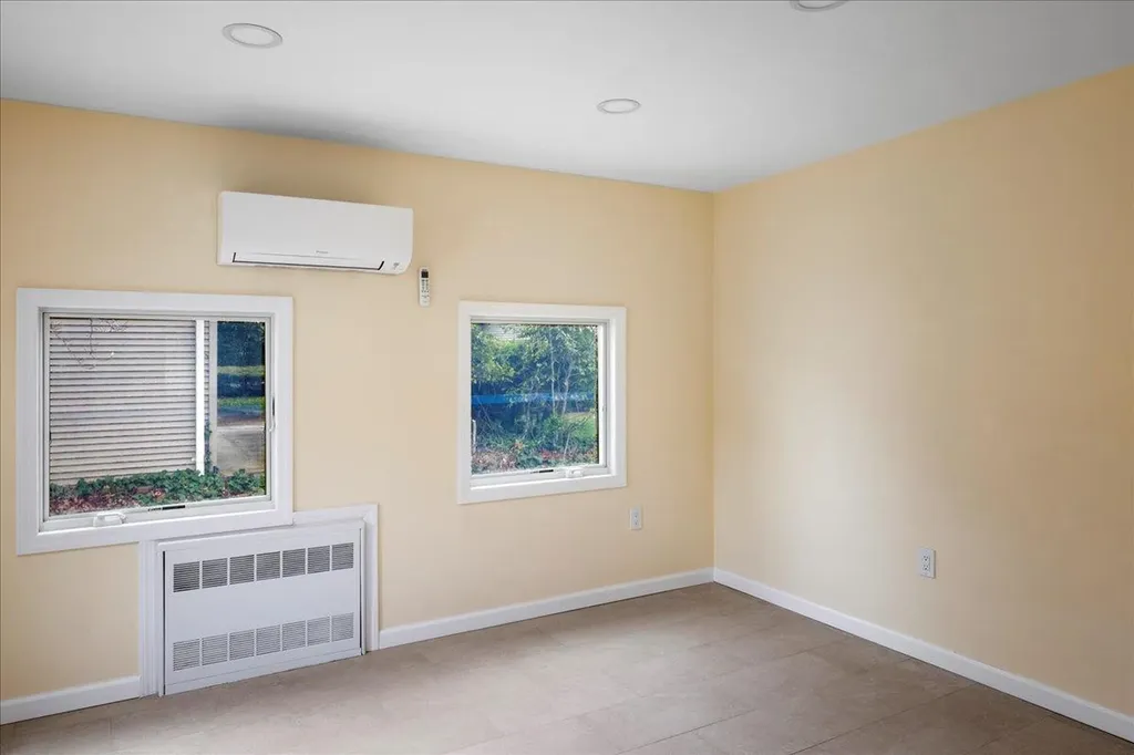 3 Harvard Road Woodmere NY 11598