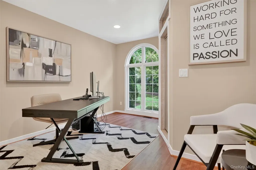 65 Round Hill Road Armonk NY 10504