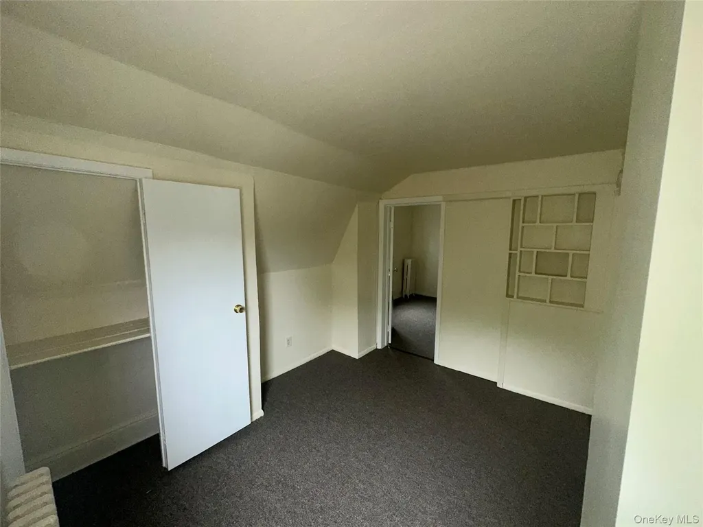 149 Washburn Avenue Freeport NY 11520