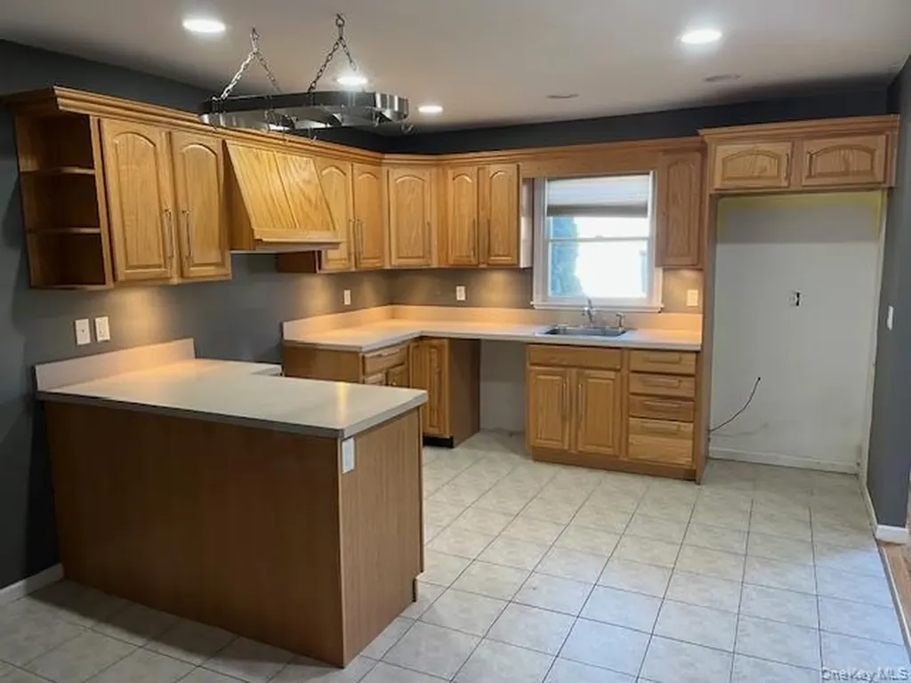 38 Hallock Avenue Smithtown NY 11787