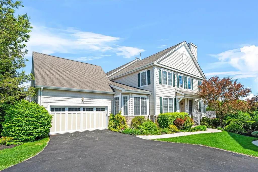 30 Turnberry Court Monroe NY 10950