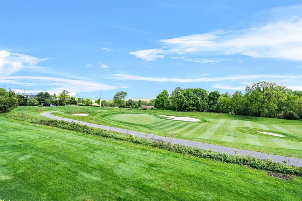 30 Turnberry Court Monroe NY 10950