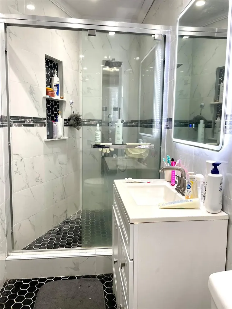 133 Highland Place Brooklyn NY 11208