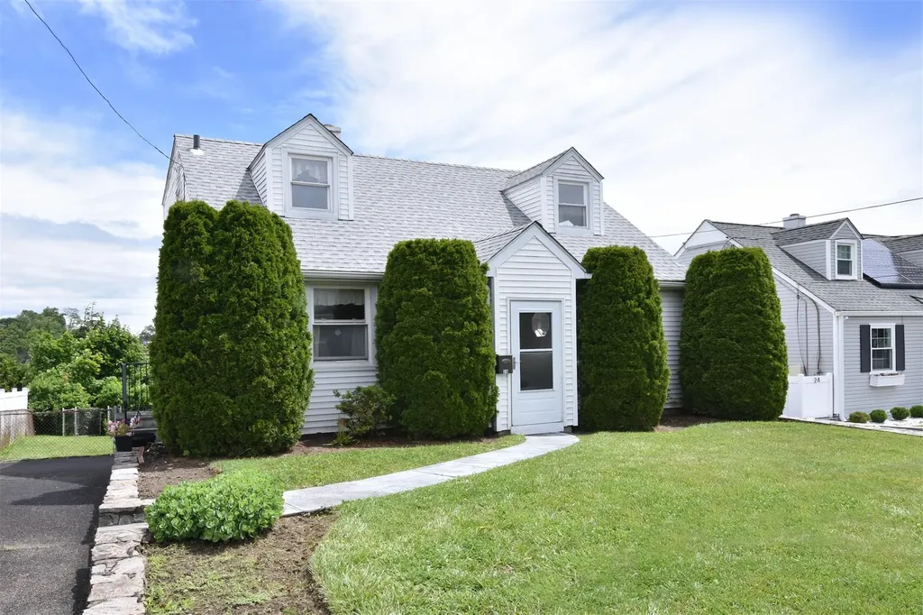 28 Kathwood Road Yonkers NY 10710