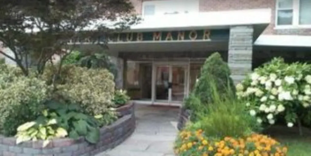 250 W Merrick Road Freeport NY 11520