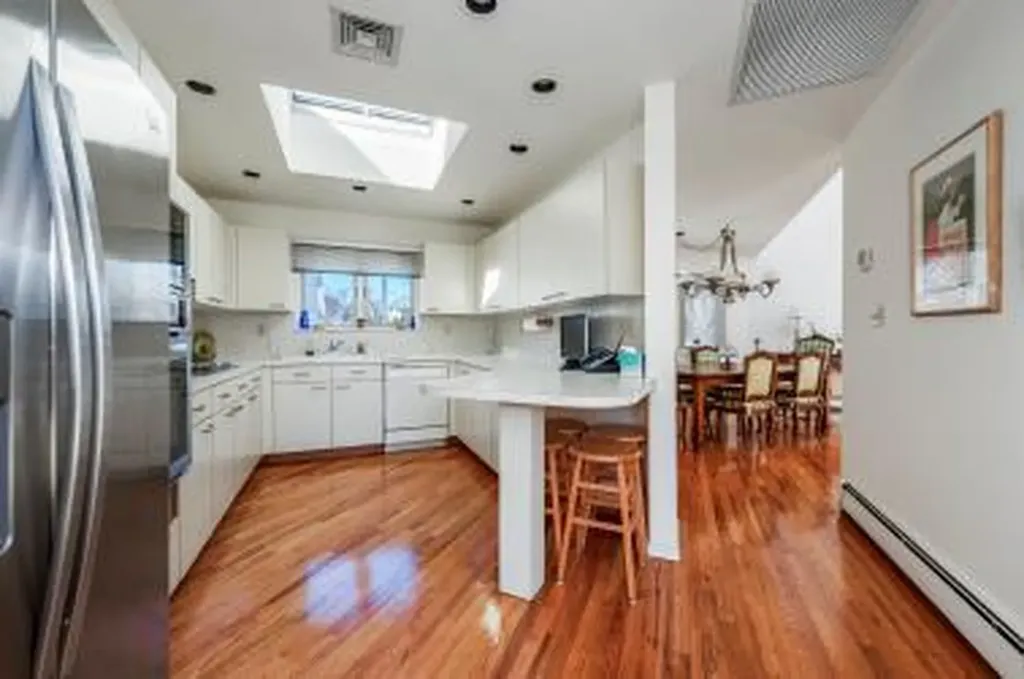 80 Vernon Avenue Atlantic Beach NY 11509