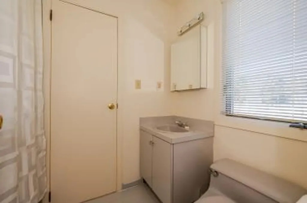 80 Vernon Avenue Atlantic Beach NY 11509