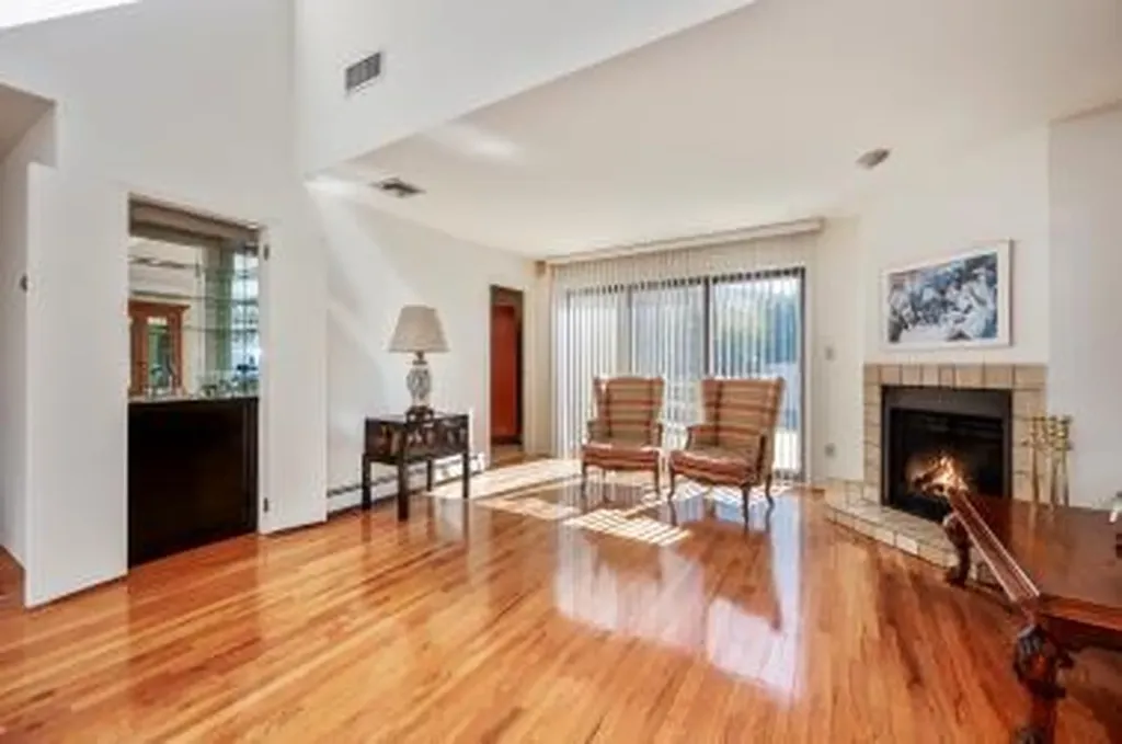 80 Vernon Avenue Atlantic Beach NY 11509