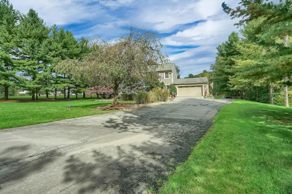 88 Peddler Hill Road Monroe NY 10950