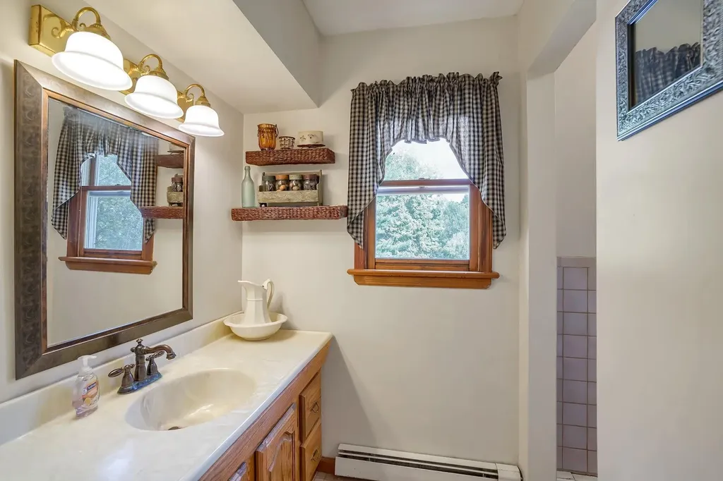 88 Peddler Hill Road Monroe NY 10950