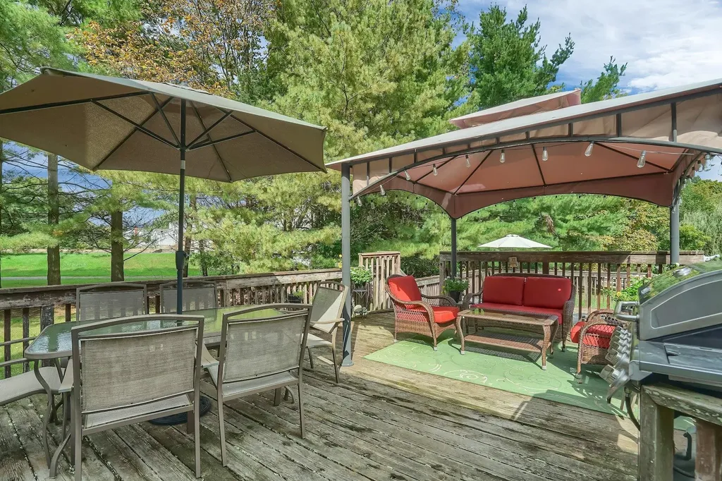 88 Peddler Hill Road Monroe NY 10950