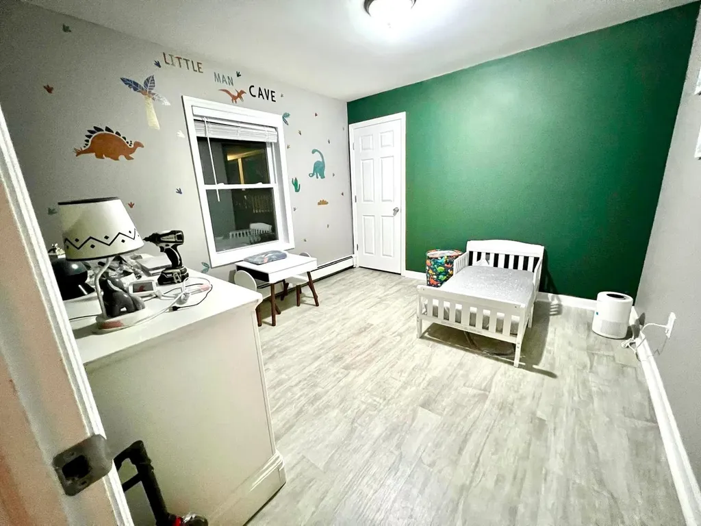 36 Harrington Avenue Lindenhurst NY 11757