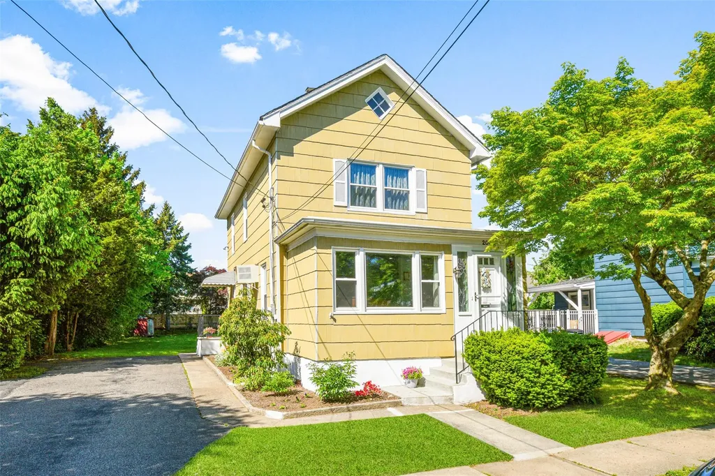 200 Jensen Avenue Mamaroneck NY 10543