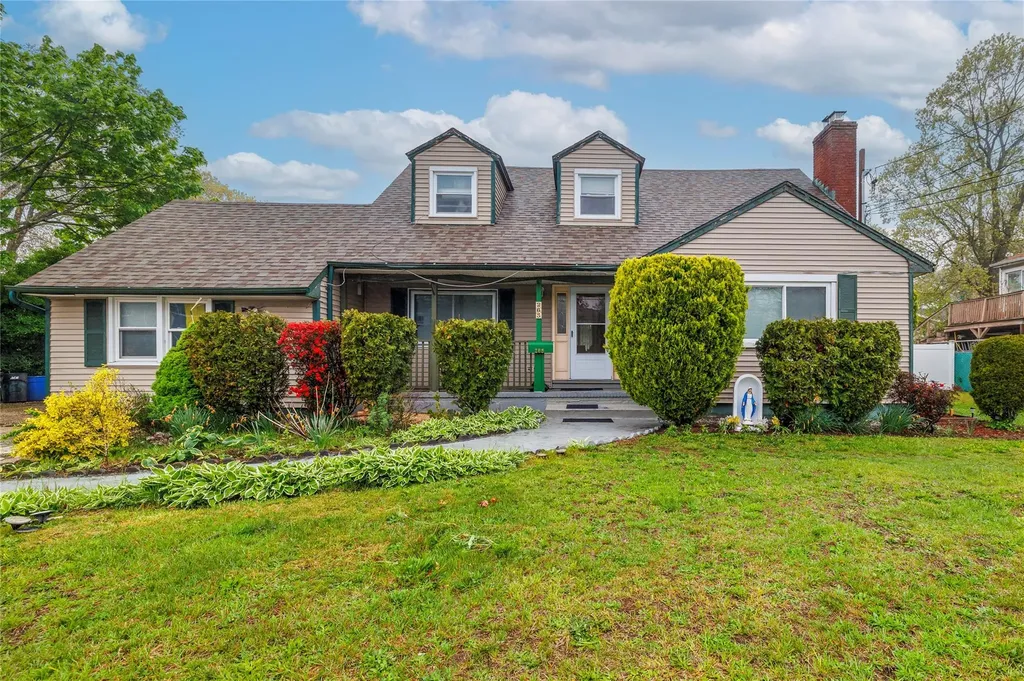 265 Beachview Street Babylon NY 11726