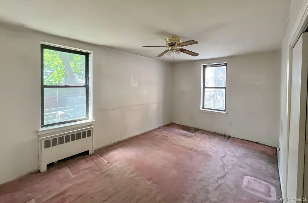 745 E 231 Street Bronx NY 10466