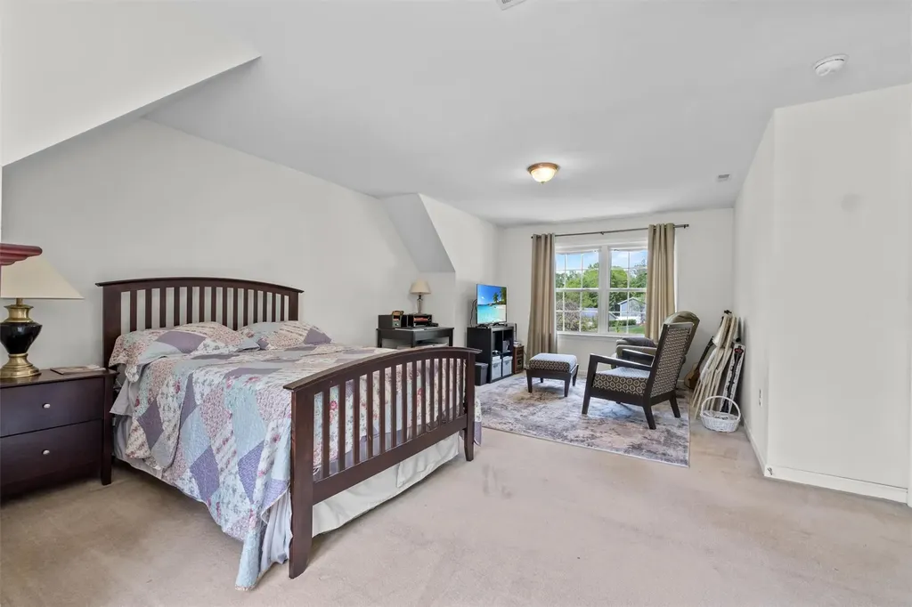 2039 Oakwood Drive Peekskill NY 10566