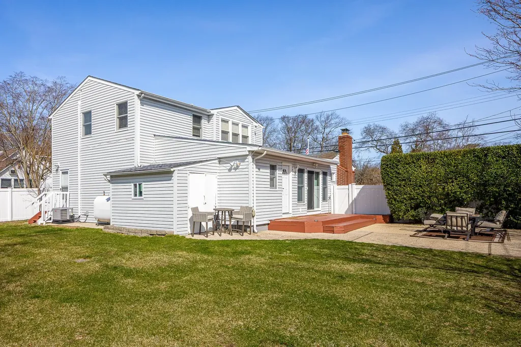 40 Fry Boulevard Patchogue NY 11772