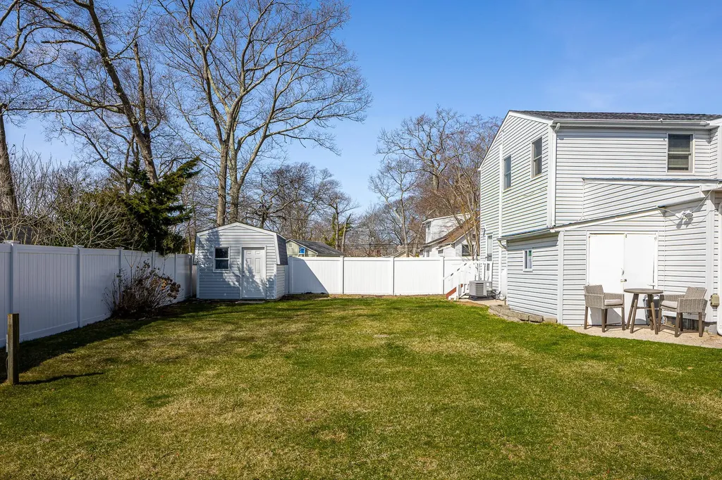 40 Fry Boulevard Patchogue NY 11772