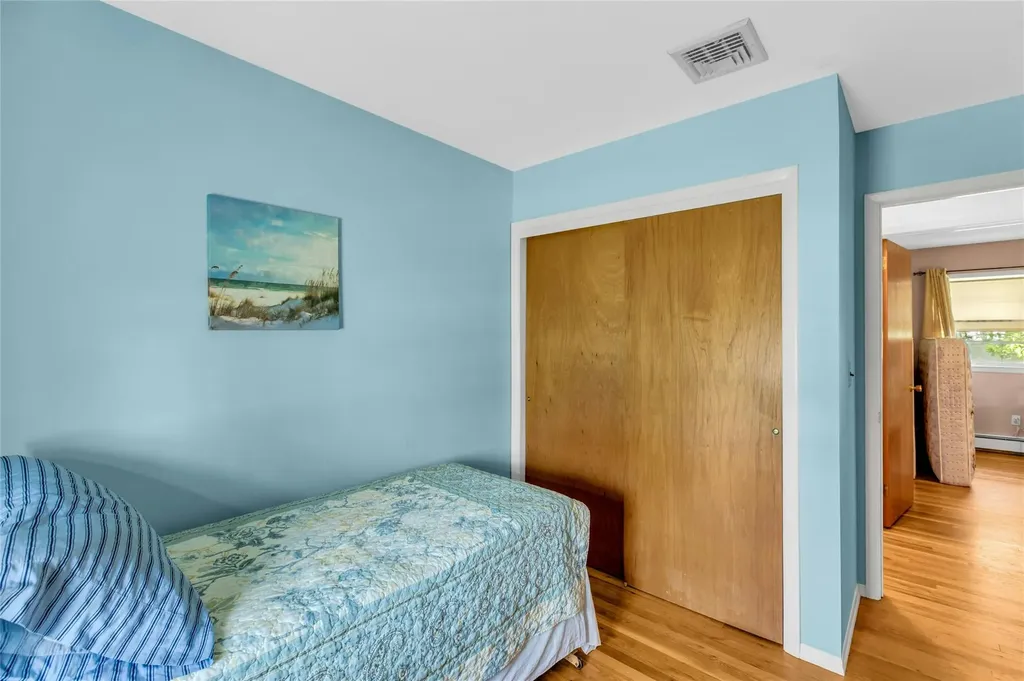 12 Harvard Drive Hampton Bays NY 11946