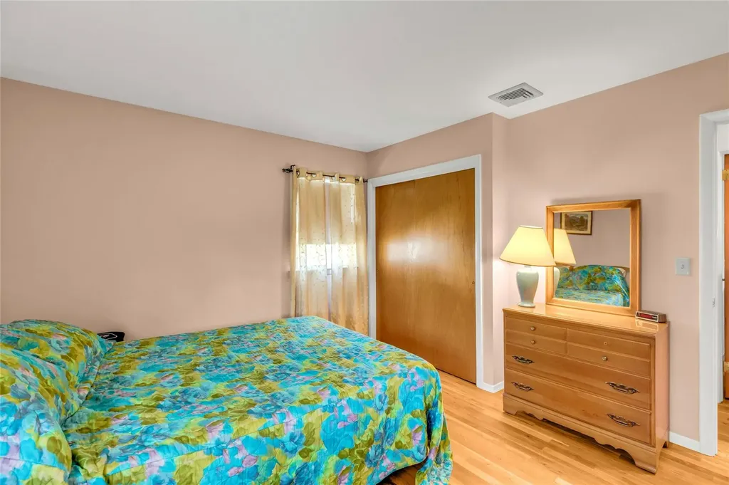 12 Harvard Drive Hampton Bays NY 11946