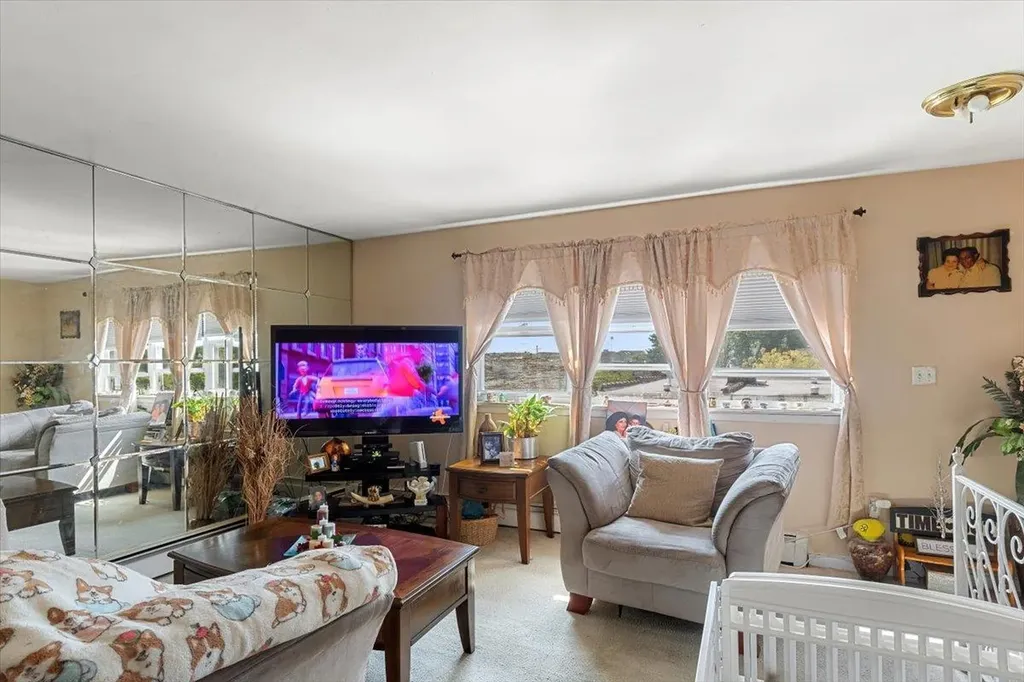 2812 Harding Avenue Bronx NY 10465