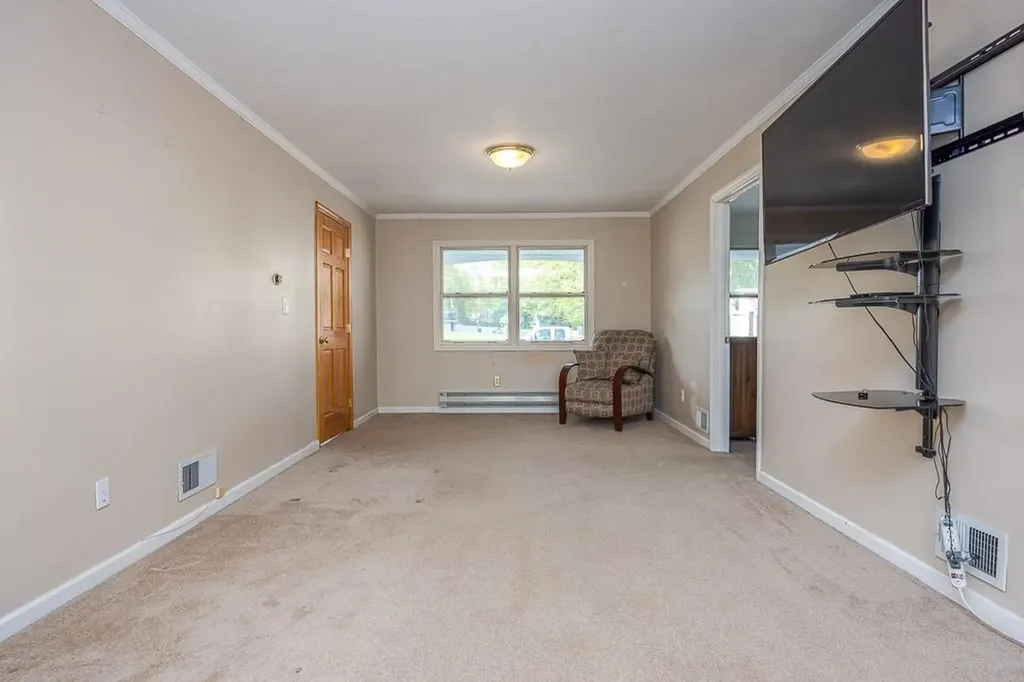 28 Strawberry Place Pearl River NY 10965