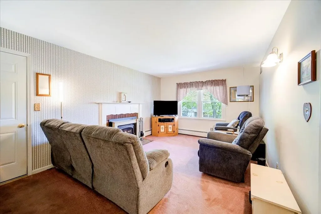 24 Hickory Drive Campbell Hall NY 10916