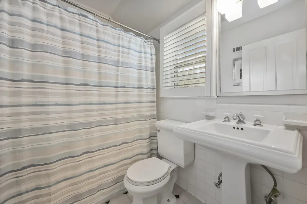 35 Brooke Avenue Bronxville NY 10708