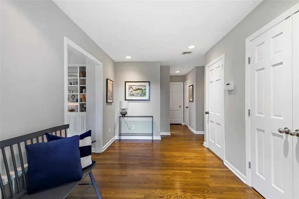 33 W Orchard Road Chappaqua NY 10514