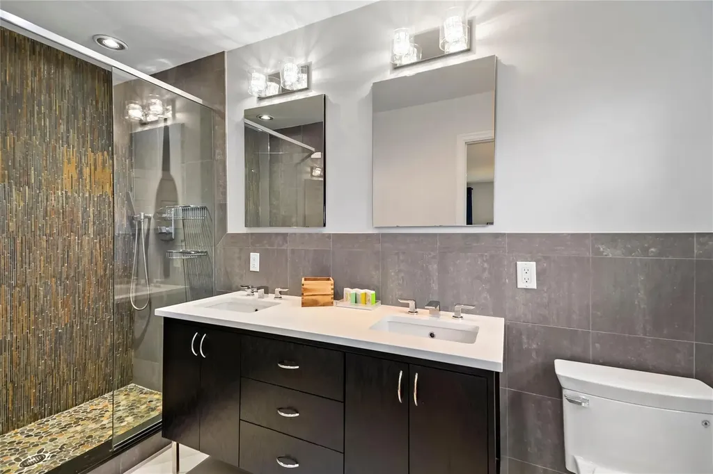 33 W Orchard Road Chappaqua NY 10514