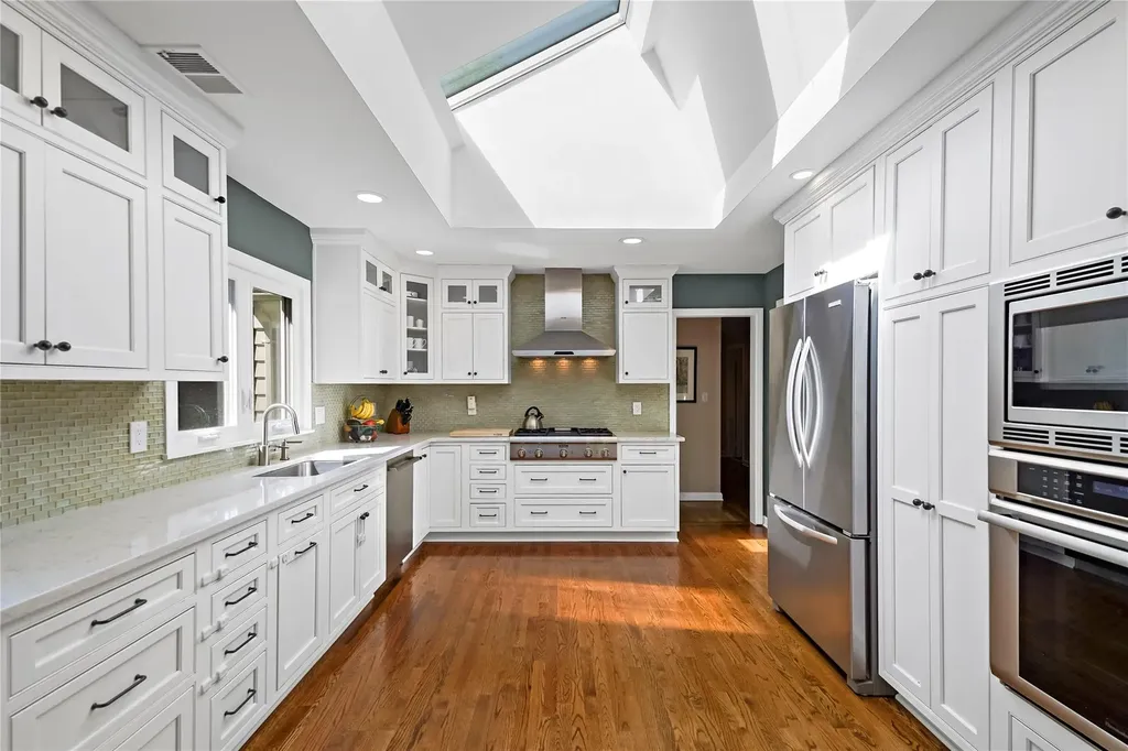 33 W Orchard Road Chappaqua NY 10514