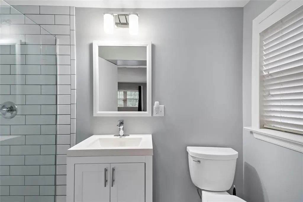 33 W Orchard Road Chappaqua NY 10514