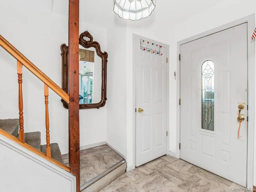 18 South Circle Yonkers NY 10703
