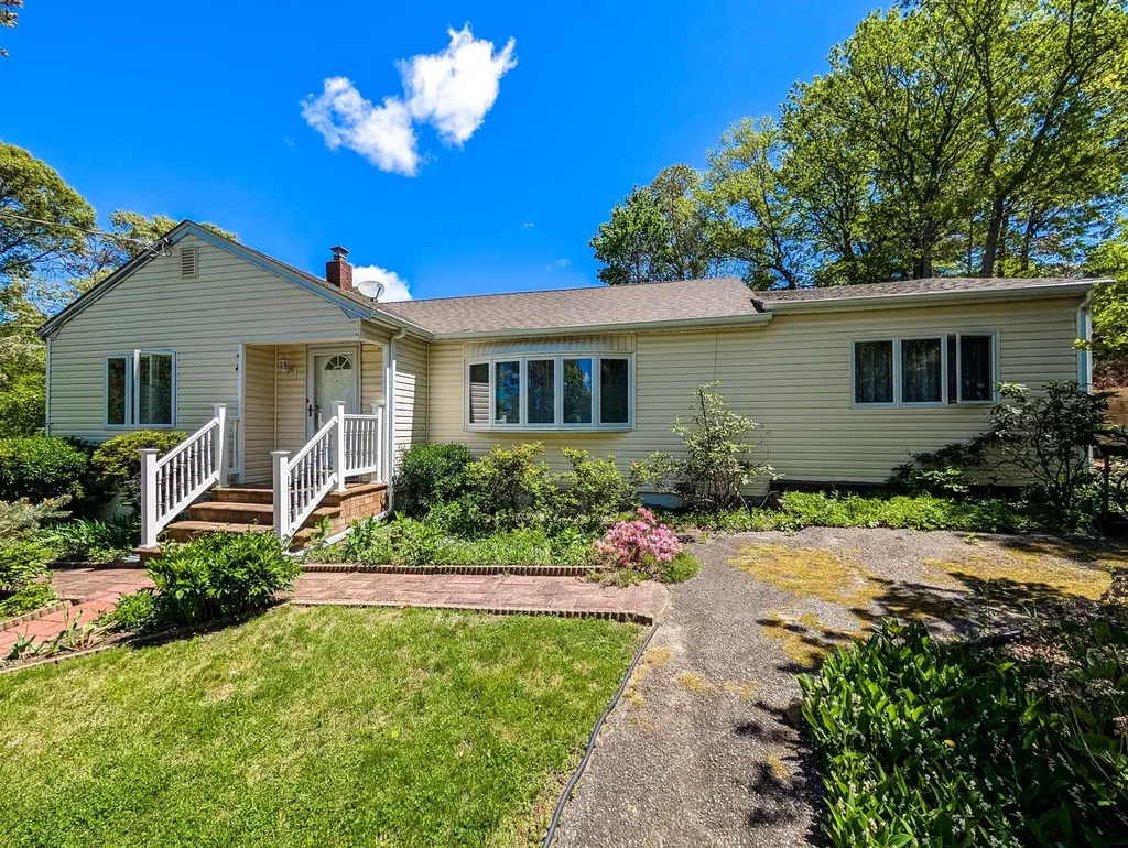 185 Blue Point Road Selden NY 11784