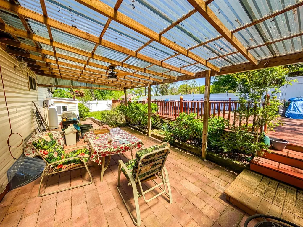 185 Blue Point Road Selden NY 11784