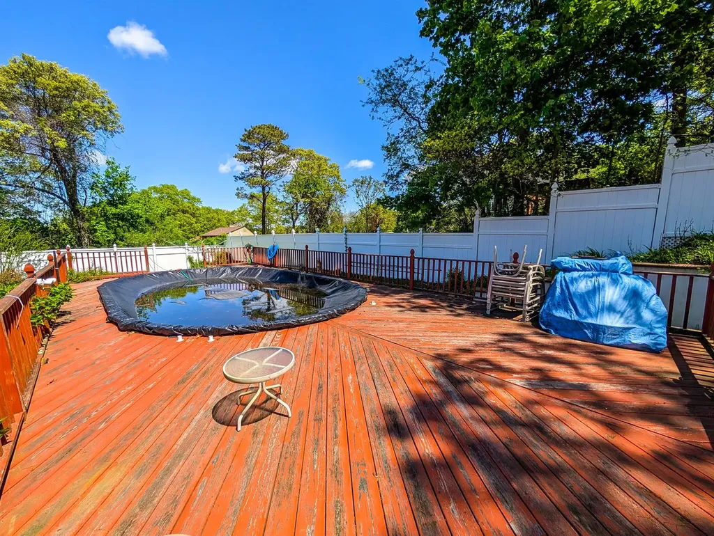 185 Blue Point Road Selden NY 11784