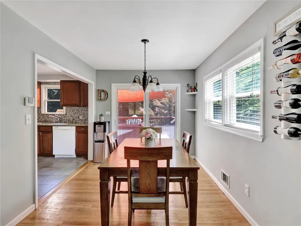 10 Victoria Drive Nanuet NY 10954