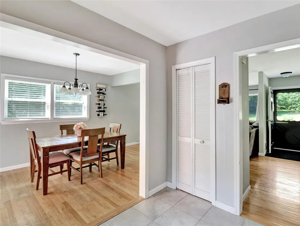 10 Victoria Drive Nanuet NY 10954
