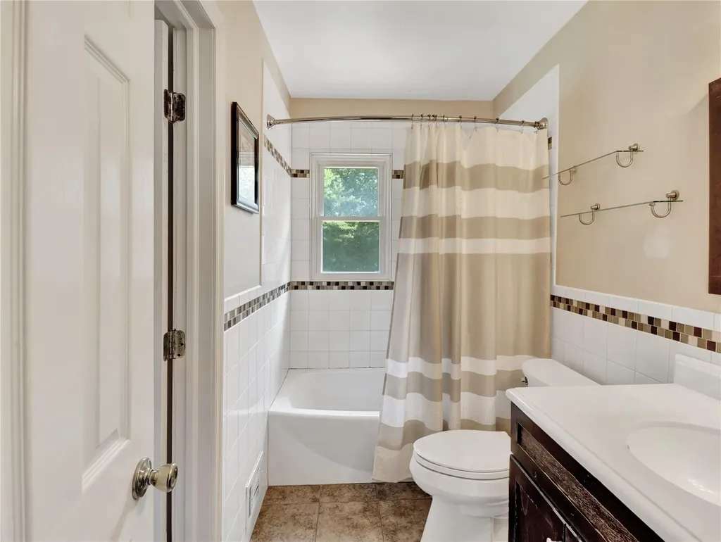 10 Victoria Drive Nanuet NY 10954