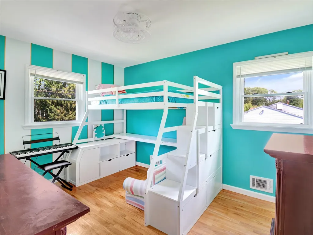 10 Victoria Drive Nanuet NY 10954