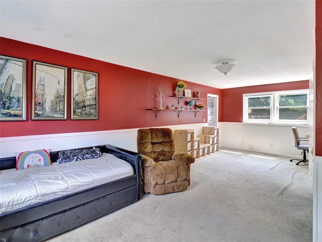 10 Victoria Drive Nanuet NY 10954