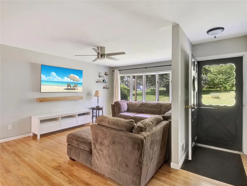 10 Victoria Drive Nanuet NY 10954