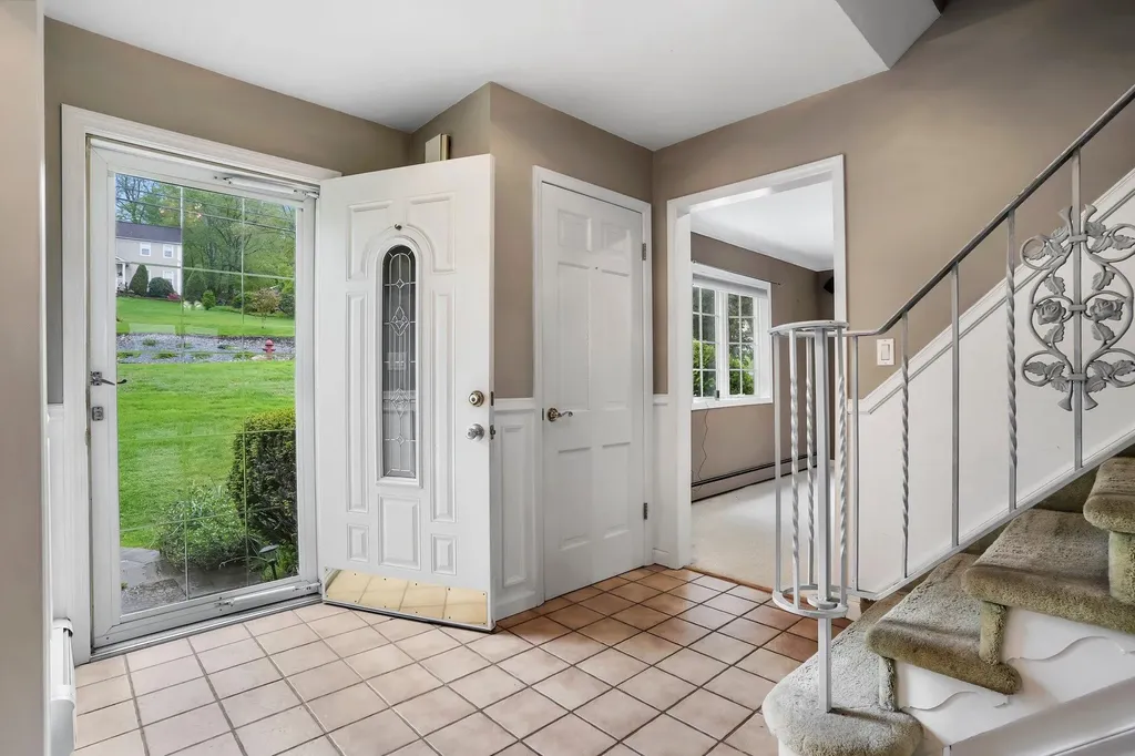 34 Sunset Drive North Salem NY 10560