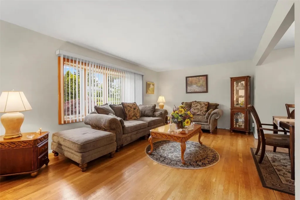 32 Boniello Drive Mahopac NY 10541