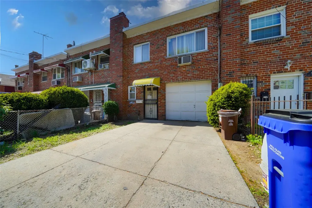 850 E 231st Street Bronx NY 10466