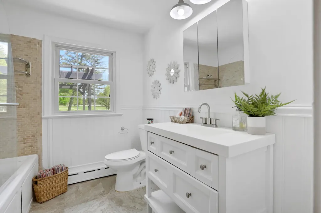 152 Schoonmaker Lane Stone Ridge NY 12484