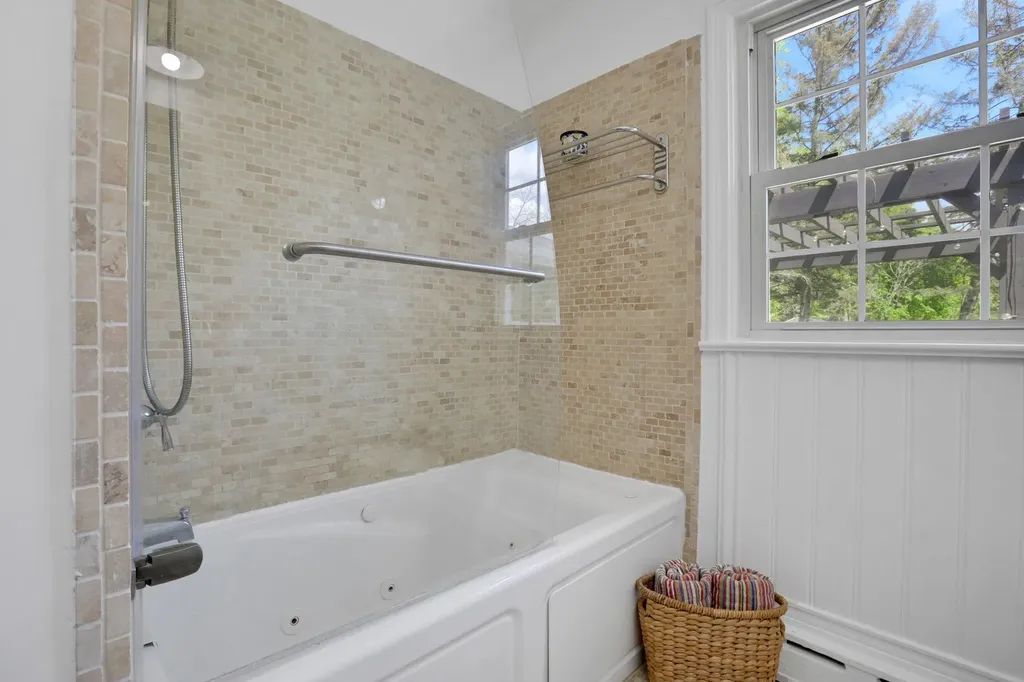 152 Schoonmaker Lane Stone Ridge NY 12484